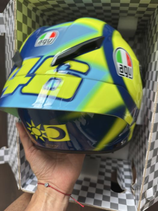 Каска агв писта солелуна soleluna agv pista