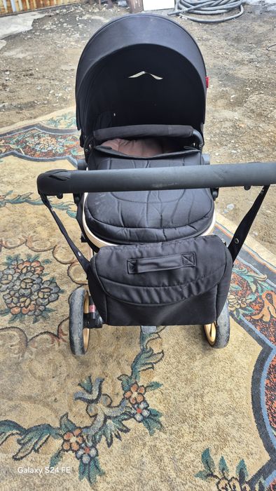 Продам детскую коляску