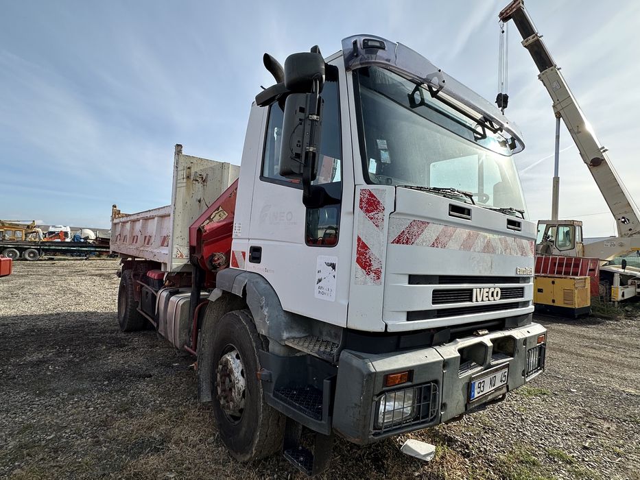 Iveco eurotrakker 18 tone cu macara