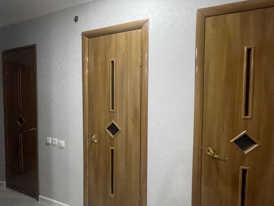 Продам межкомнатные двери бу