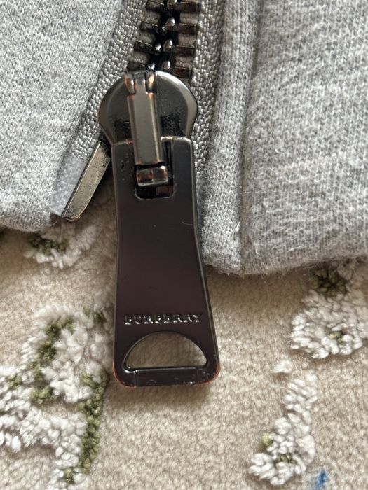 Burberry Zip Up Gri