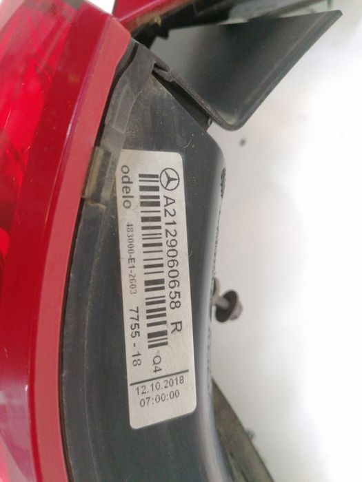Tripla stop frana Stânga dreapta portbagaj capota spate W212 E Class