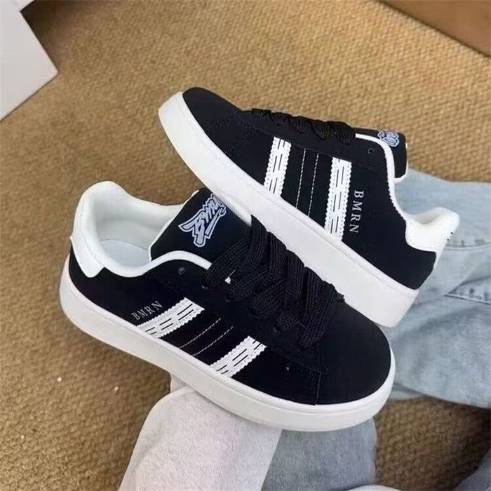 Продам новые кросовки