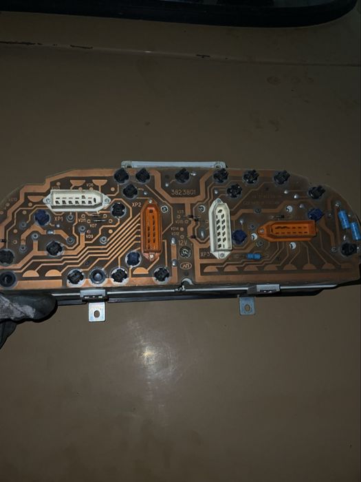 Щиток приборов газ 3110