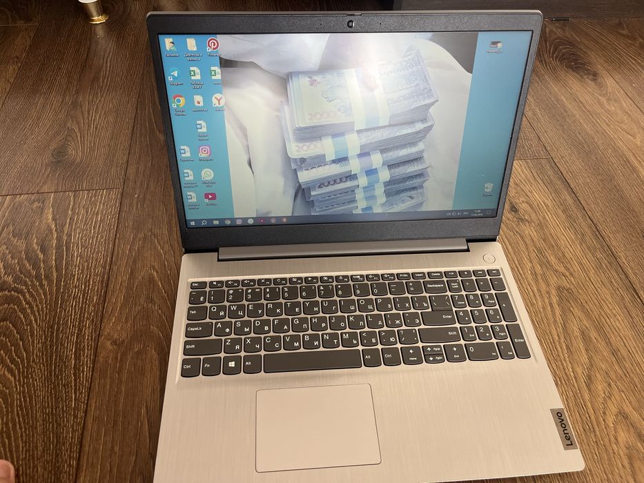 Продам Lenovo IdeaPad 3 15ADA05