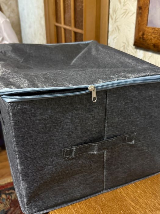 Коробки для хранения одежды