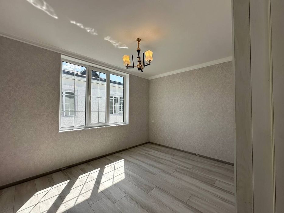 Продаётся евро участка.   Катедж л3аримиз сотилмокда