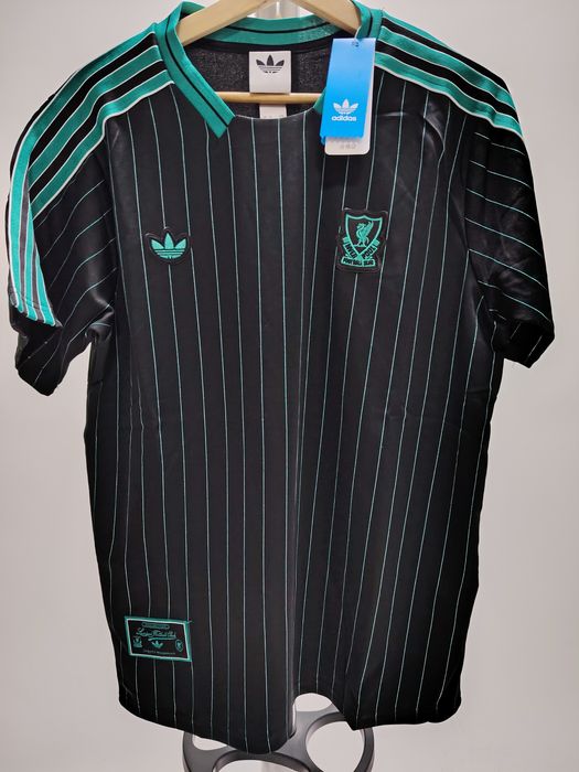 Tricou Liverpool vintage simplu