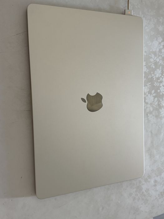 MacBook Air м2/2023 15дм256гб