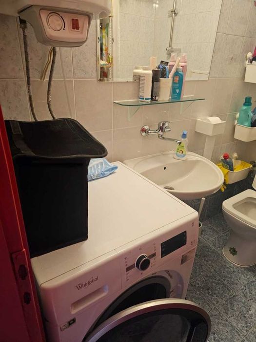 Дава се под наем Тристаен апартамент в София, Дървеница - 117 кв.м за 799 € - Снимка #9