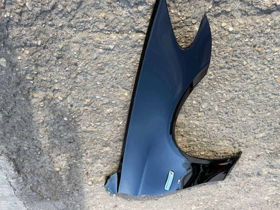 Aripa dreapta BMW seria 5 F10 F11 culoare Schwarz 2 668