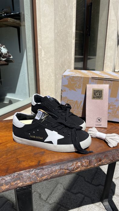 Golden goose дасмки различни цветове