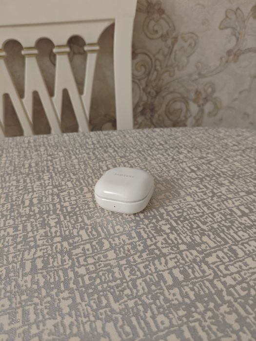 Samsung Buds 2 в отличном состоянии