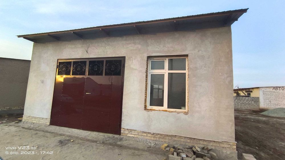 Noturar bino (avto tex, moyka, sex, va ustaxona uchun mos joy)