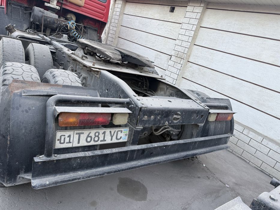 Kamaz tigach 1989 yil xolati yaxshi 3-4 oysan beri turbti yurb rurgan