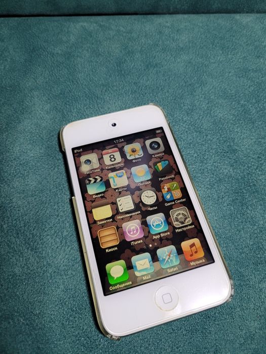 Продаю iPod touch 4 8gb полностью исправный