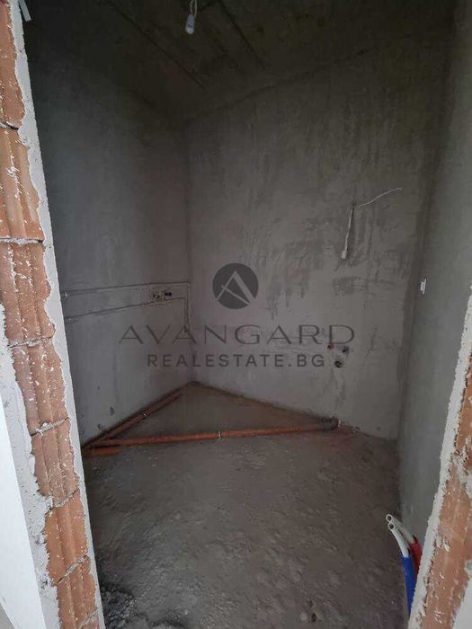 Продава се Тристаен апартамент в Пловдив, Тракия - 102 кв.м за 1853 €/кв.м - Снимка #7