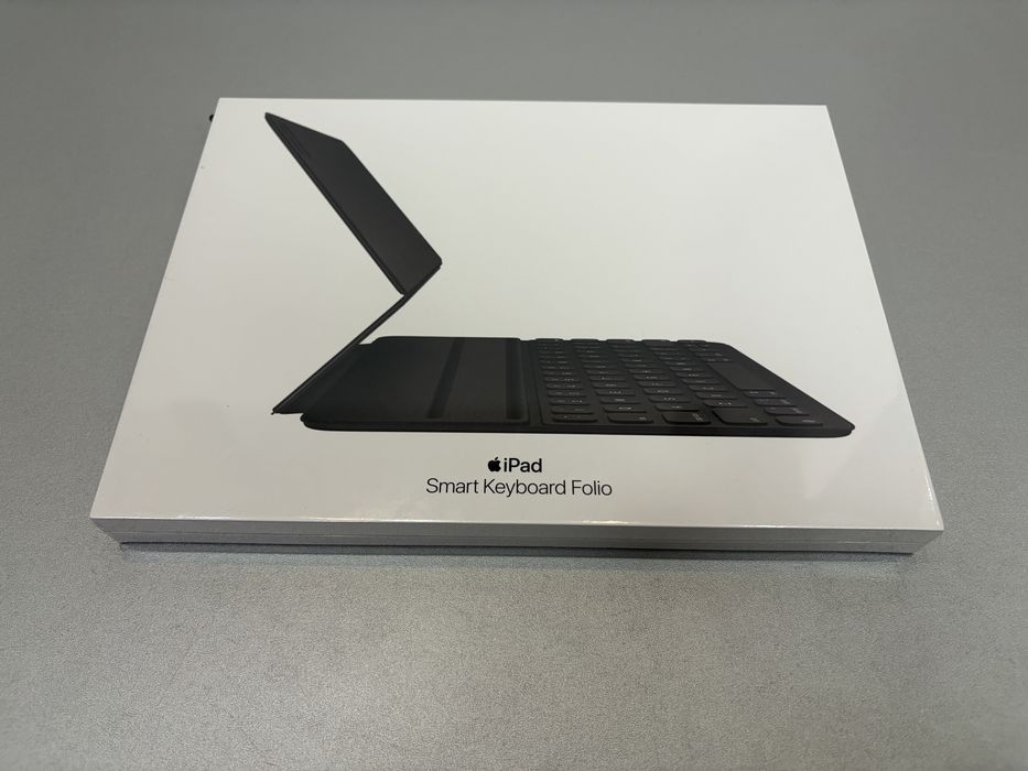 Tastatura Apple Smart Keyboard Folio Ipad Air 11,(M2), noua la cutie