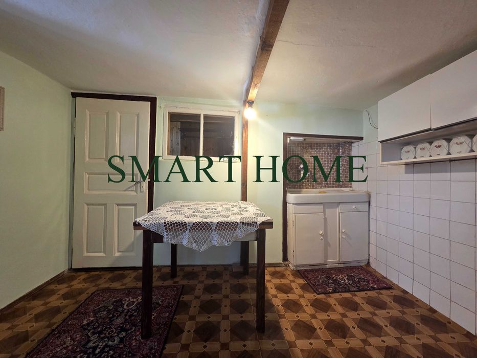 Дава се под наем Тристаен апартамент в Велико Търново, Център - 80 кв.м за 331.5 € - Снимка #5