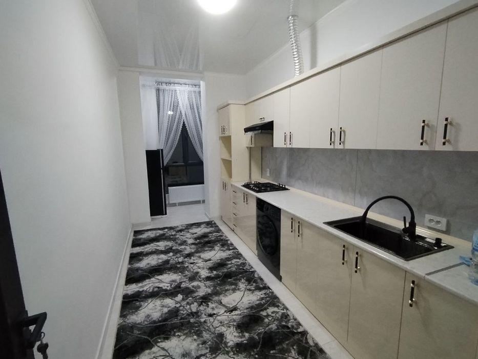 1 хонали квартира Bodomzor метро яқинида