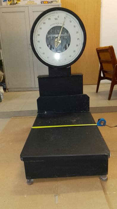 Vând cântar -balanta max.100kg.