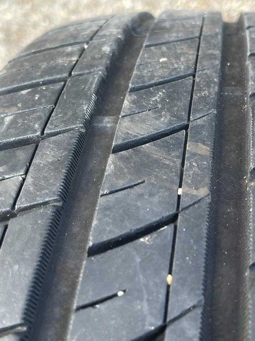 Anvelope 245 40 19 2 buc