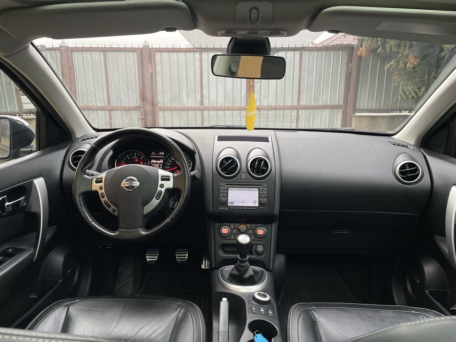 Nissan Qashqai 2.0 dCi 150 cp 4X4 EURO 5 “TEKNA”