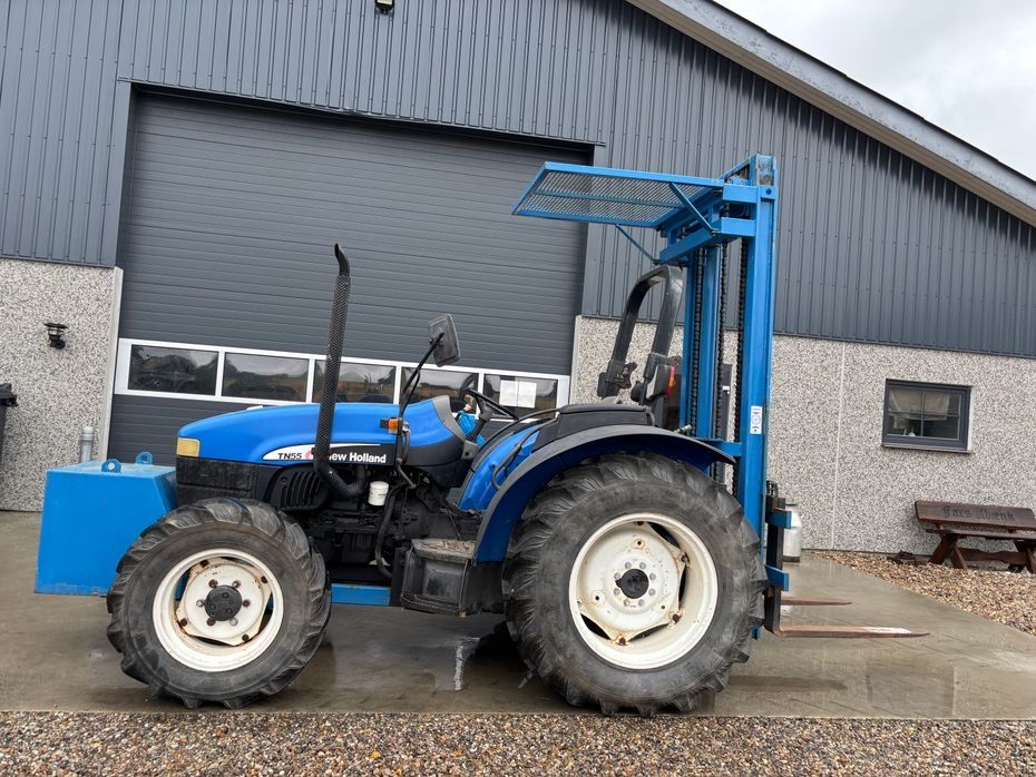 Tractor New Holland TN 55A An 2006 ore 500 NOU import Danemarca Fiat 70 90 Fiat 80 90 Fiat 640 Case Claas John Deere Same Deutz Fendt