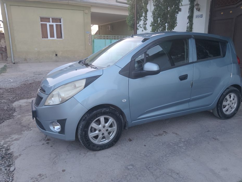 Chevrolet Spark.  2 - позиция.