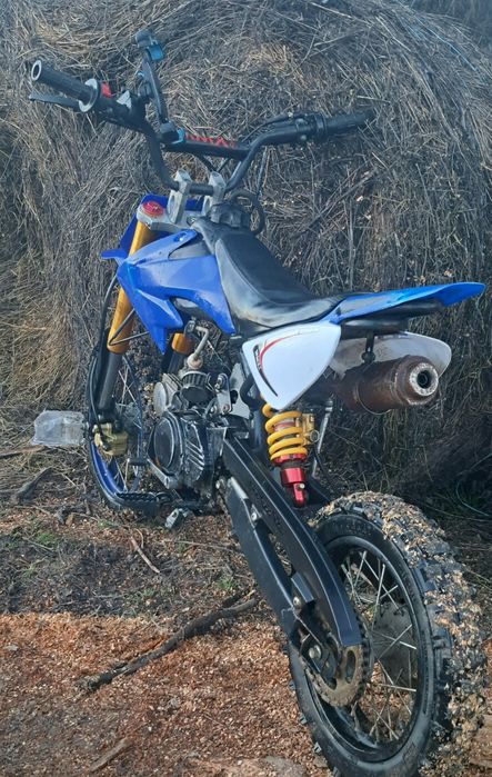Vând cross 125cc sau schimb
