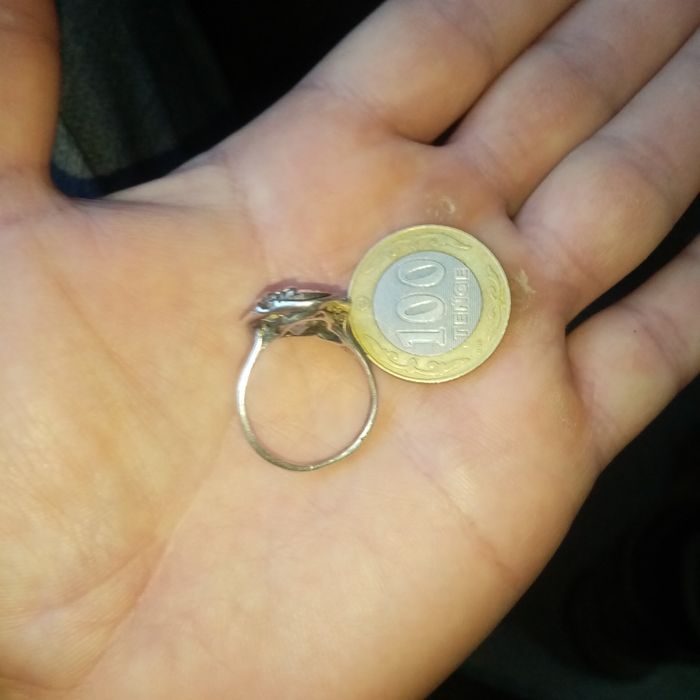 Кольцо серебряное