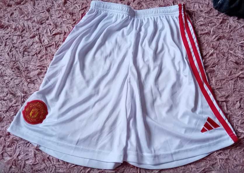 Оригинални къси панталони на Манчестър Юнайтед