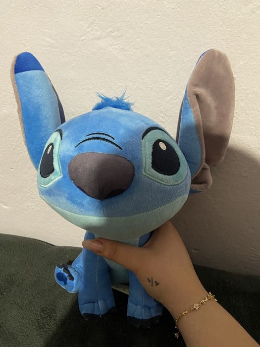 Пееща играчка СТИЧ