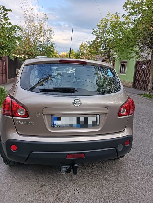 De vânzare - Nissan Qashqai 1.6 benzină 4500 euro(negociabil)