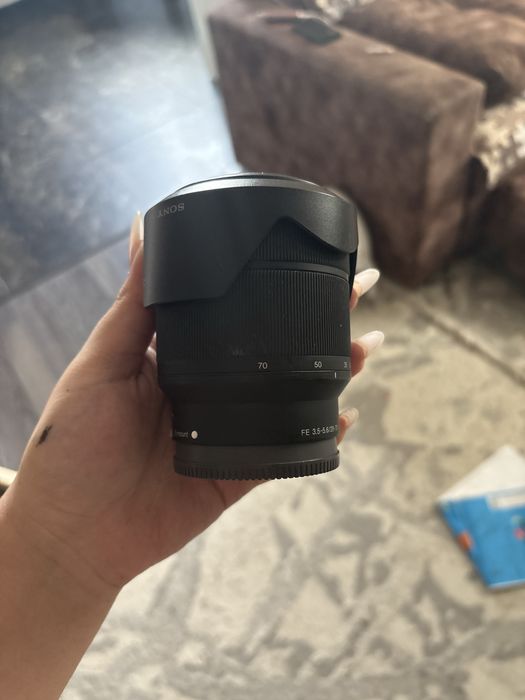 Продам Sony ZV-E10