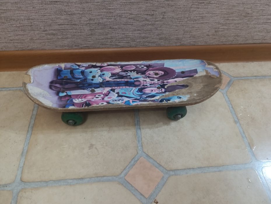 Срочно продам скейт доску