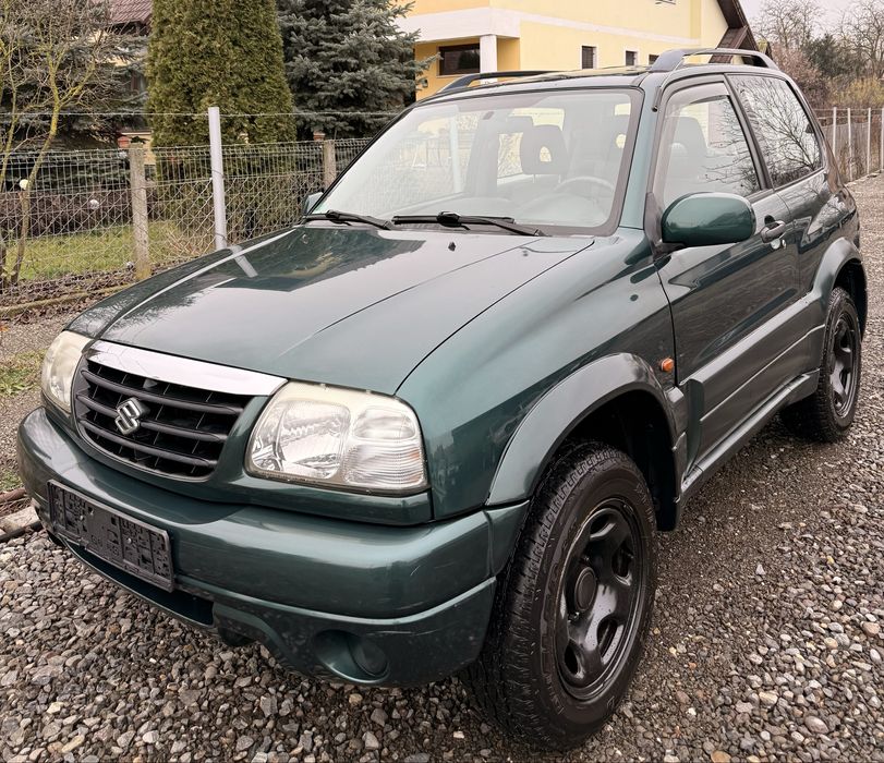 Suzuki Grand Vitara 1.6i 16V 4x4 mic\Mare 2004