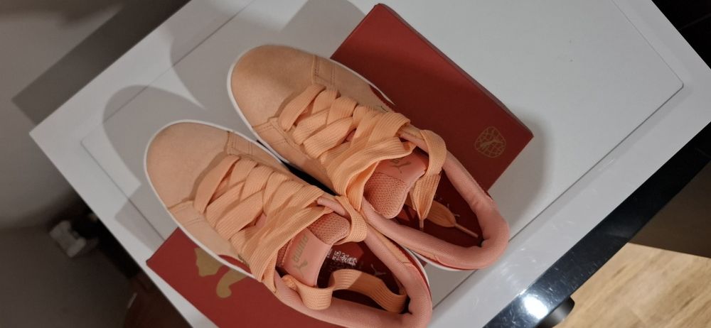 Маратонки Puma. Носени 1-2 пъти.
