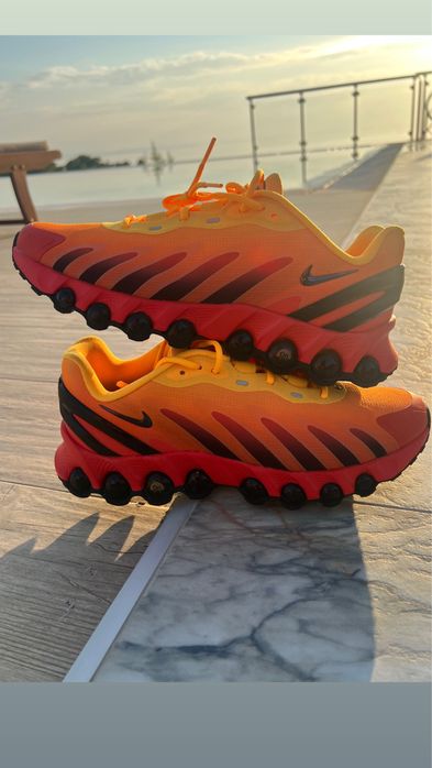 100% Оригинални Nike air max Dn8 в номер 43-27.5 см