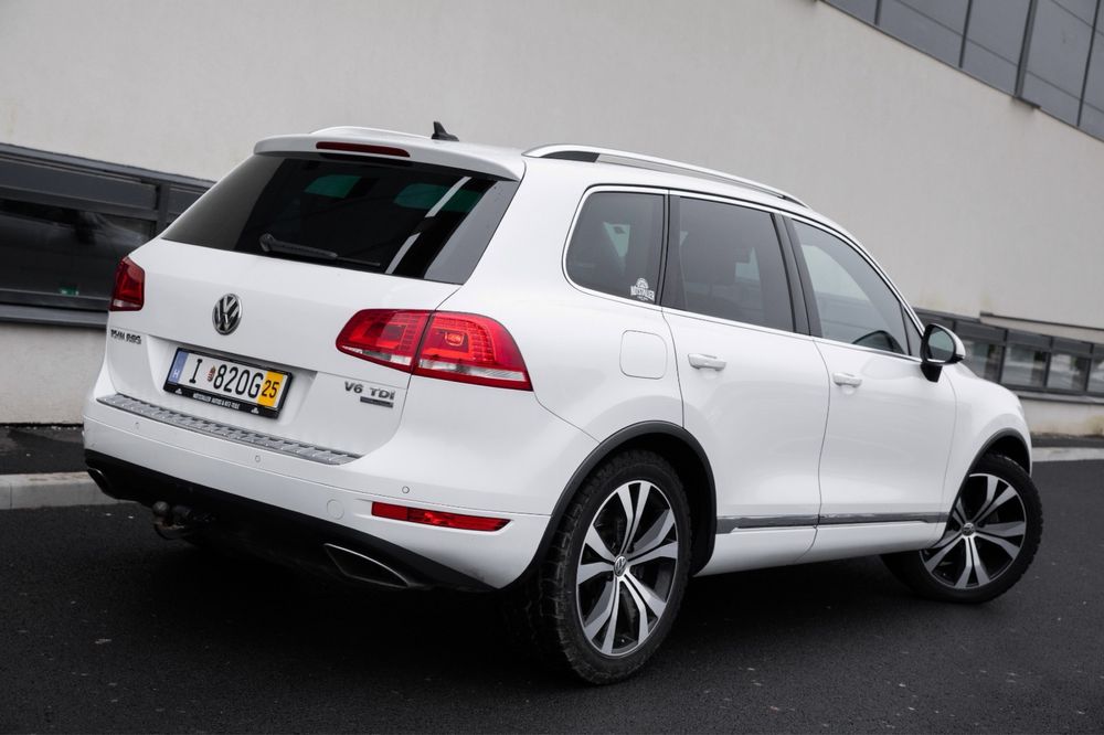 VW Touareg 2012 Diesel 3.0 Panoramic Piele