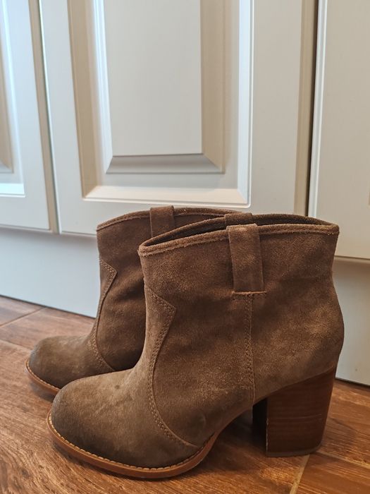 Botine din piele întoarsă Nr. 37