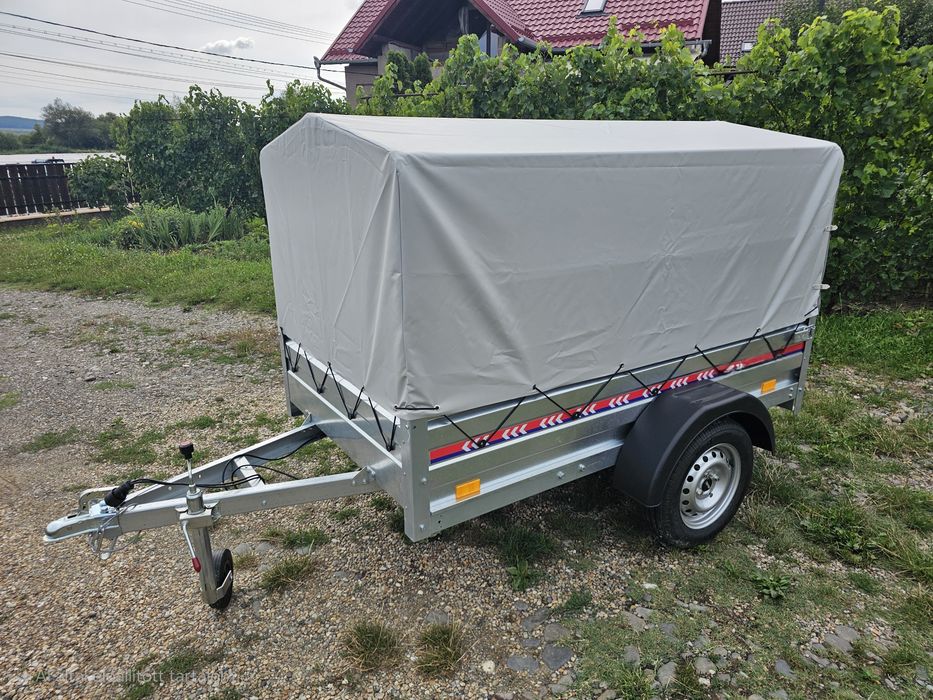 Remorca 750kg cu Prelata Inmatriculat