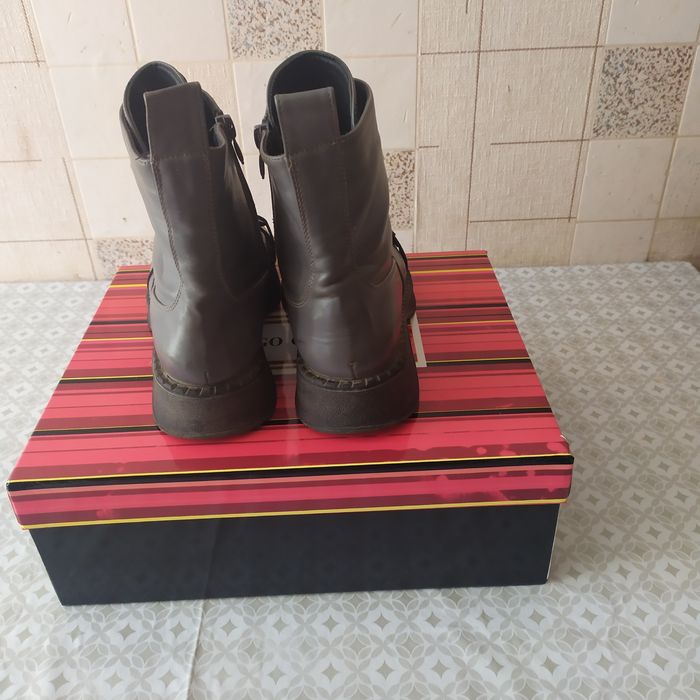 Ботинки на девочку размер 36