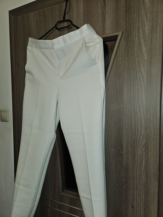 Pantalon elegant Zara