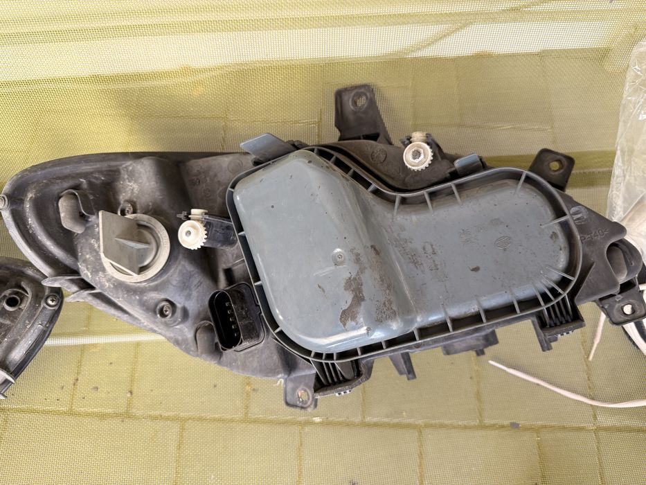 Faruri Mercedes Vito