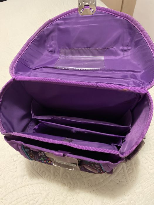 Раница за момиче