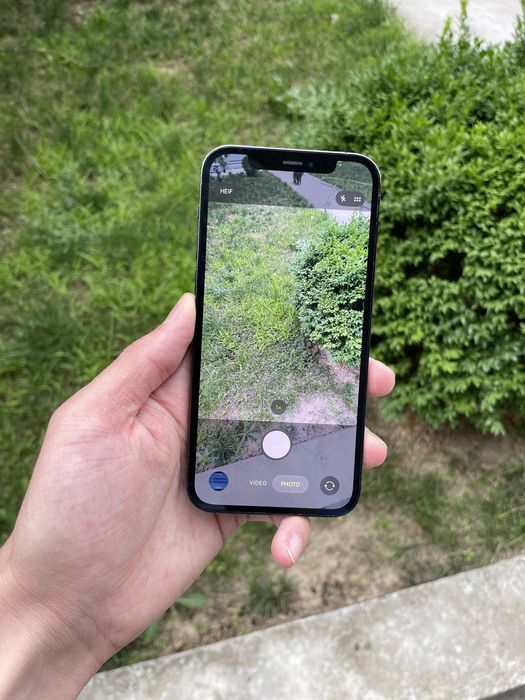 iPhone 12 Pro 128GB aybi yo’q