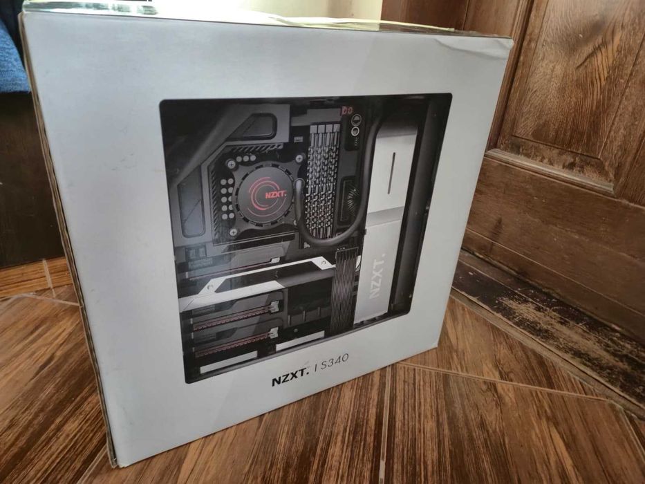 Carcasa PC NZXT S340