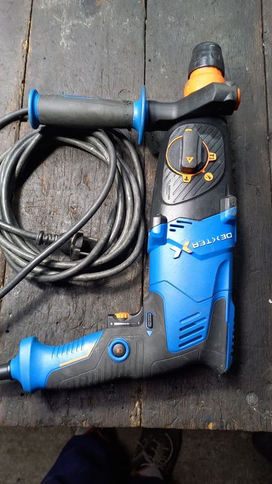 Bormasina cu percutie ,rotopercutor