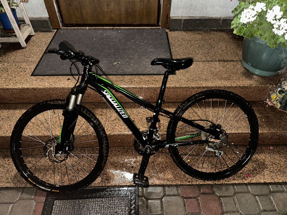 Детский велосипед Specialized